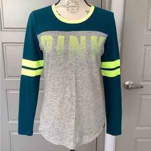 😻 PINK Long-Sleeved T-Shirt 😻